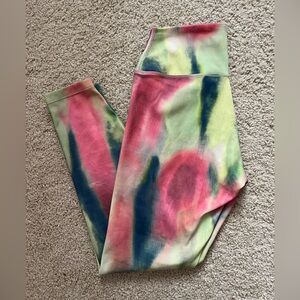 Nike Artist Collection Leggings size Medium